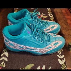 Nike Air Jordan 11 Retro Low IE- Mens- Size 11 Rio Teal